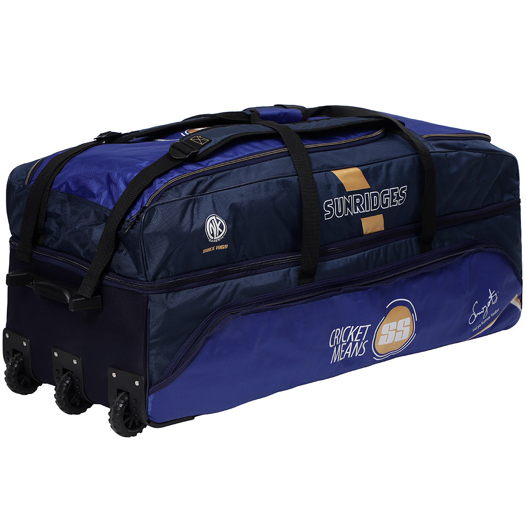SS Sky Player Wheel Cricket Bag