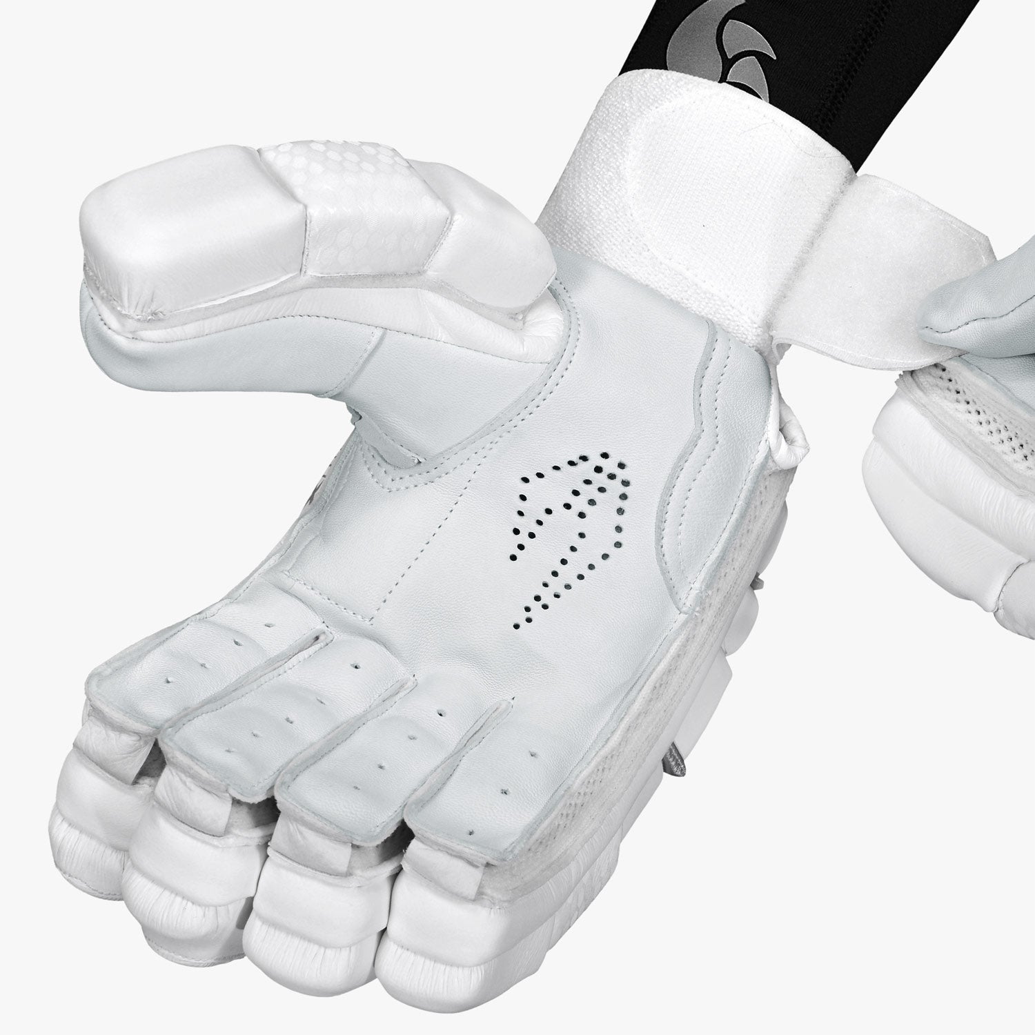 DSC Xlite L.E Cricket Batting Gloves - Adult