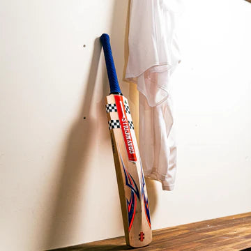 Gray Nicolls Blitz Players Edition Cricket Bat - Senior (Natural)