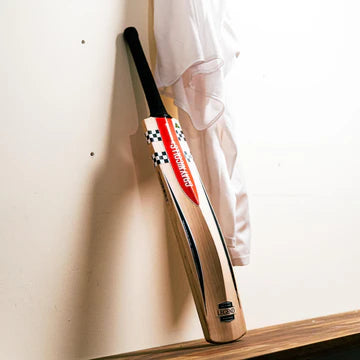 Gray Nicolls Ultimate Cricket Bat - Senior