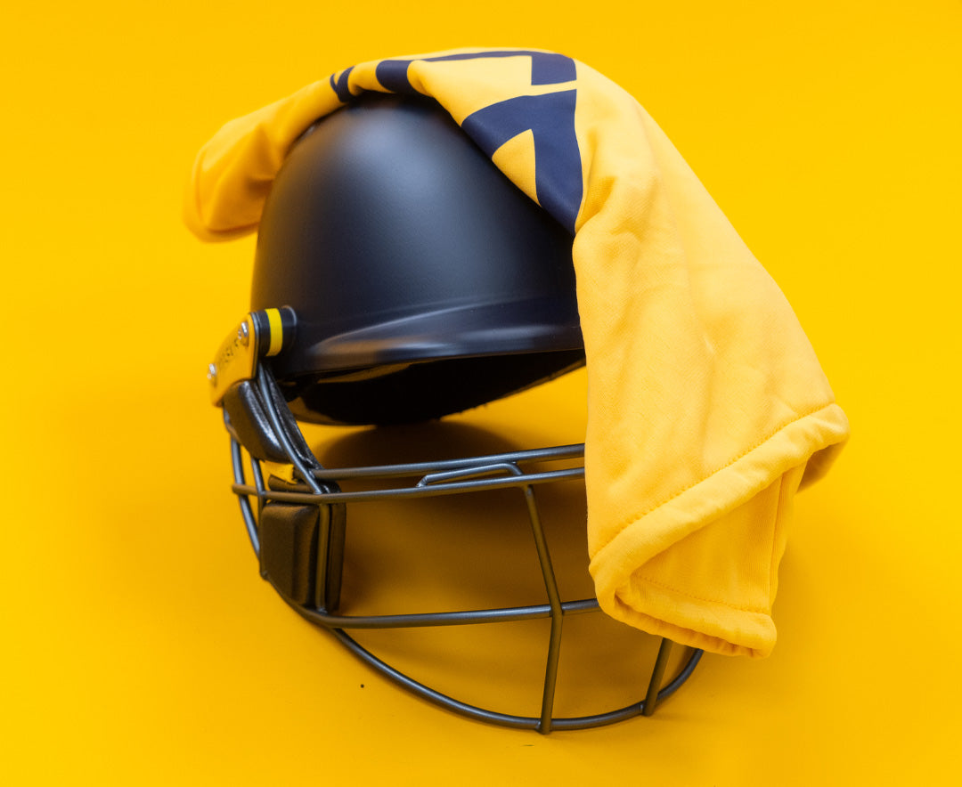 Masuri E Line Plus Titanium Grille Cricket Helmet (With Neck Guard) - Senior Navy