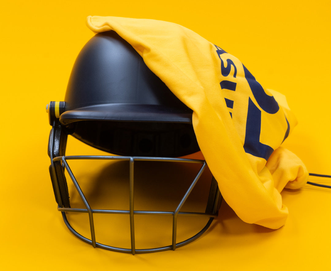 Masuri T Line Plus Steel Grille Cricket Helmet (With Neck Guard) - Junior Navy