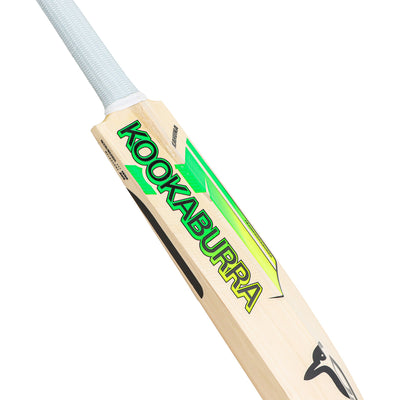 Kookaburra Kahuna Pro 4.0 Junior Cricket Bat - Size 6