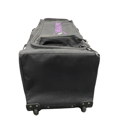 Sturdy Ziva Wheel Cricket Bag