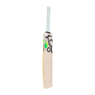 Kookaburra Kahuna Pro 9.0 Kashmiri Willow Junior Cricket Bat - Harrow