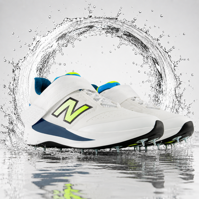 New Balance CK4040 V7 2E Fit Spike Cricket Shoes