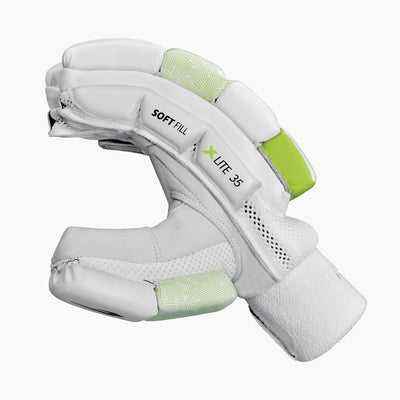 DSC Xlite 35 Batting Gloves - Youth