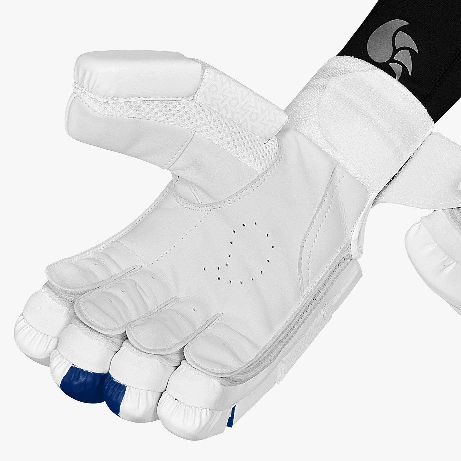 DSC Pearla 4000 Cricket Batting Gloves - Junior