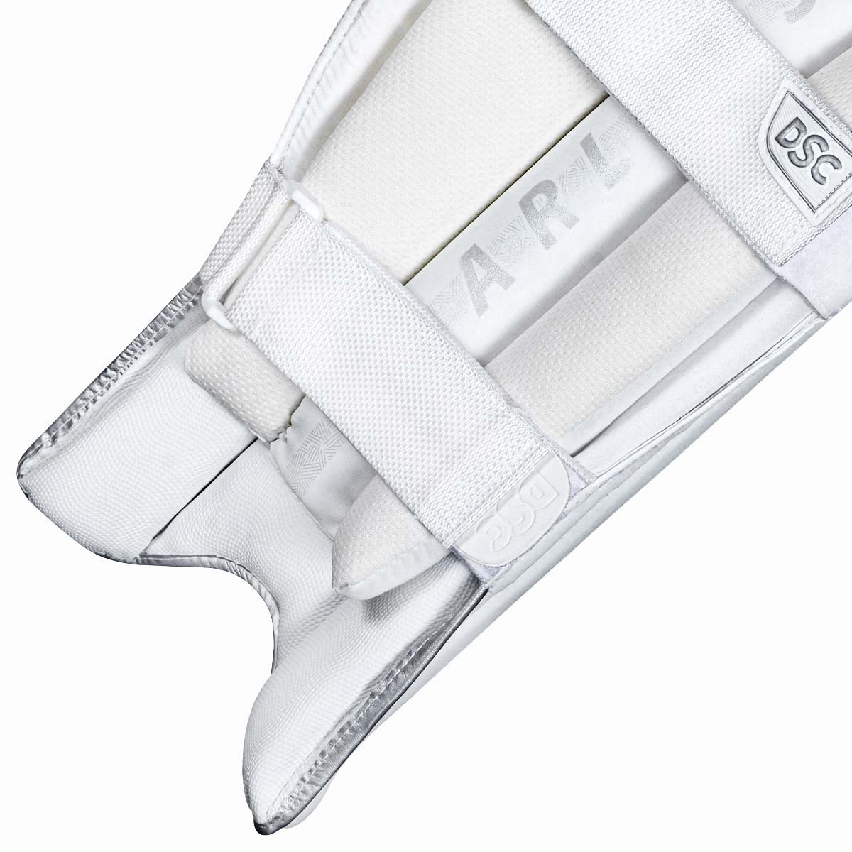 DSC Xlite L.E Cricket Batting Legguard - Adult