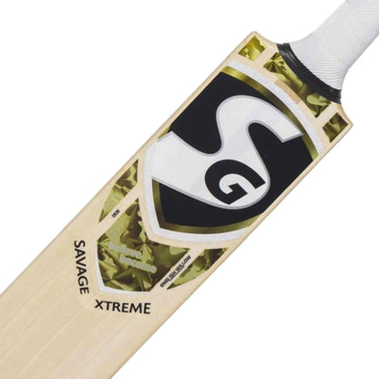 SG Savage Xtreme Cricket Bat - Senior