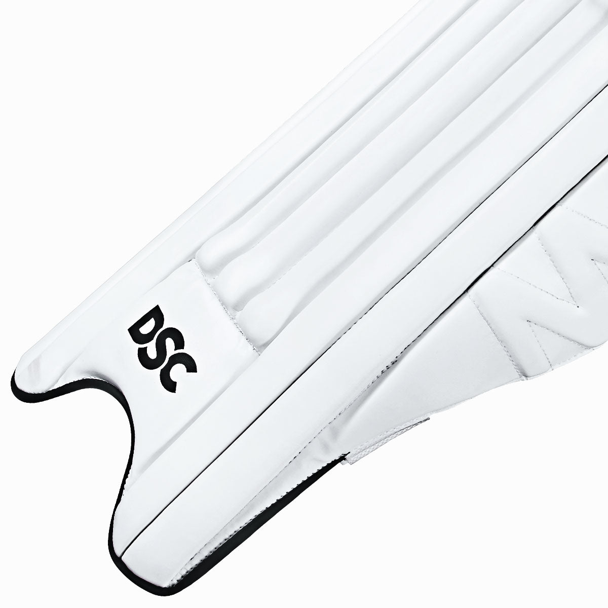 DSC Blak 55 Batting Leg Guard - Junior