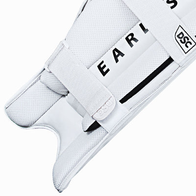 DSC Blak 33 Batting Leg Guard - Junior