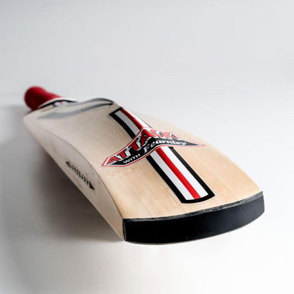 Duncan Fearnley Attack 4 Star Cricket Bat - Senior