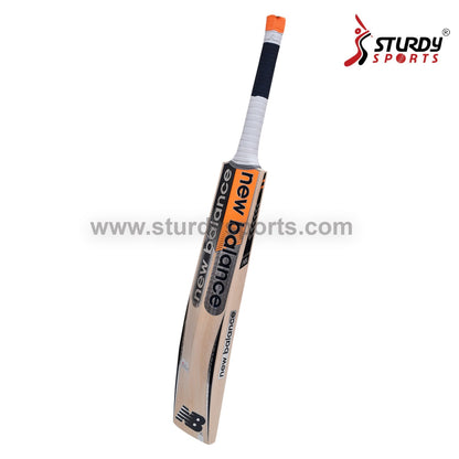 New Balance NB DC 570 Cricket Bat - Size 4